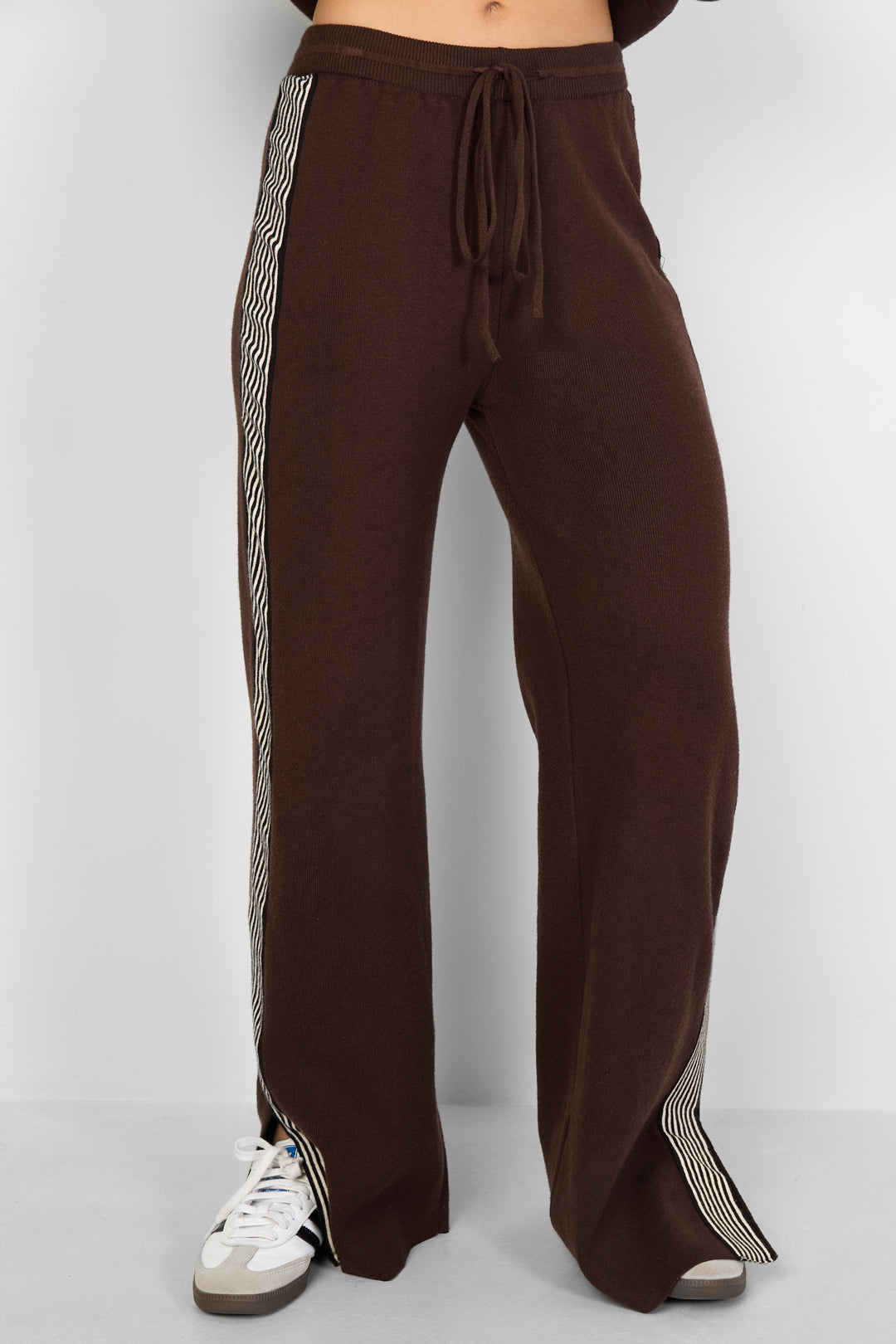 The Stripe Knit Trousers Brown