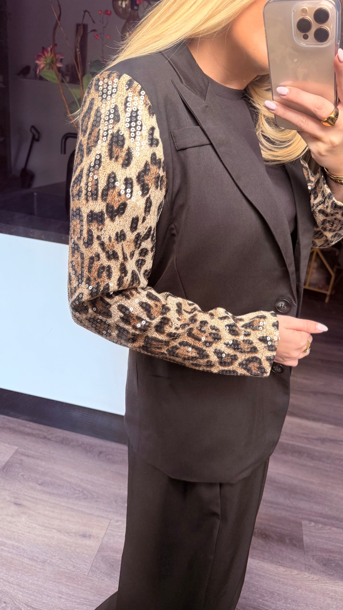 Leopard Glow Blazer