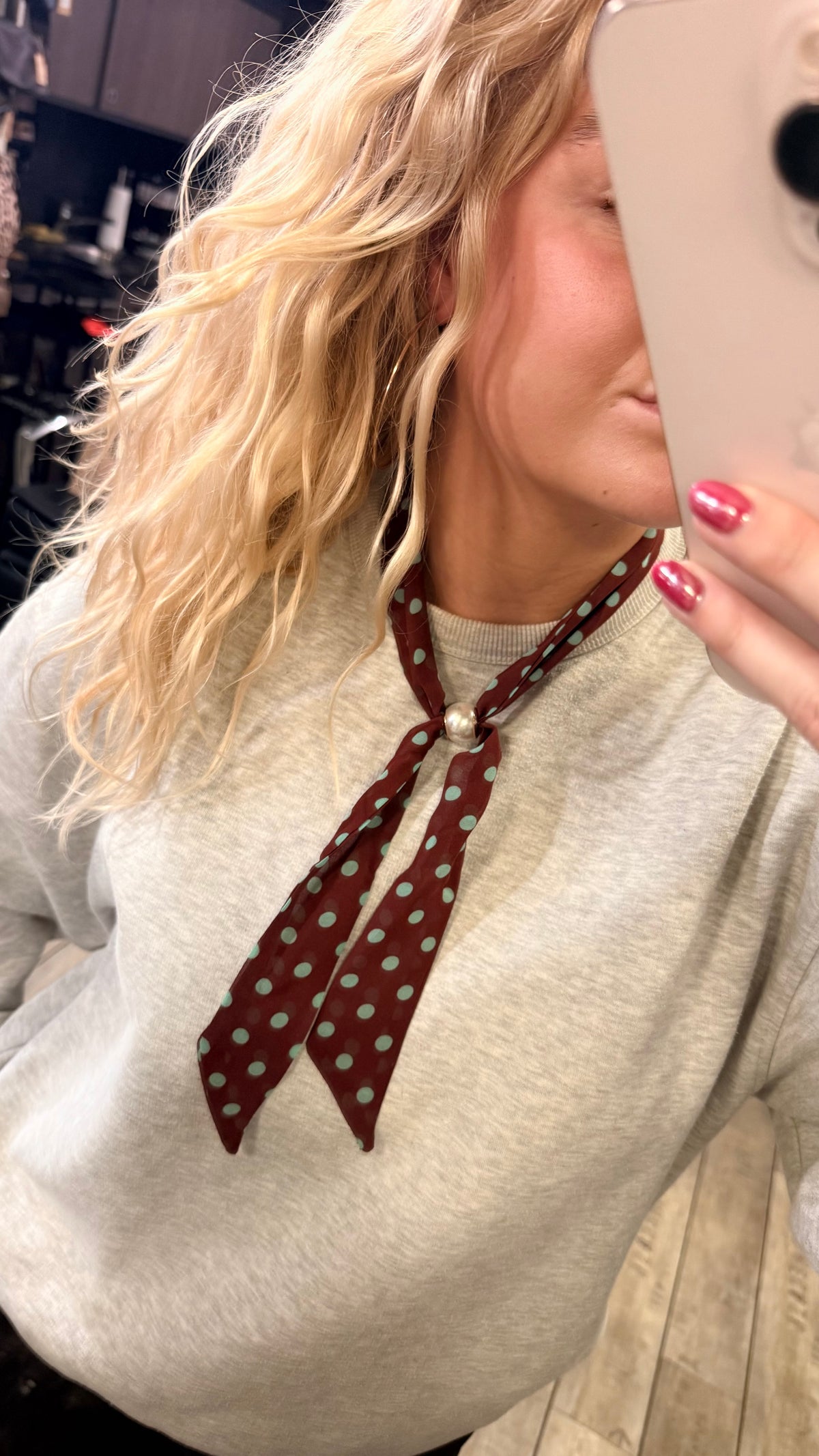DOTTY PEARL SCARF