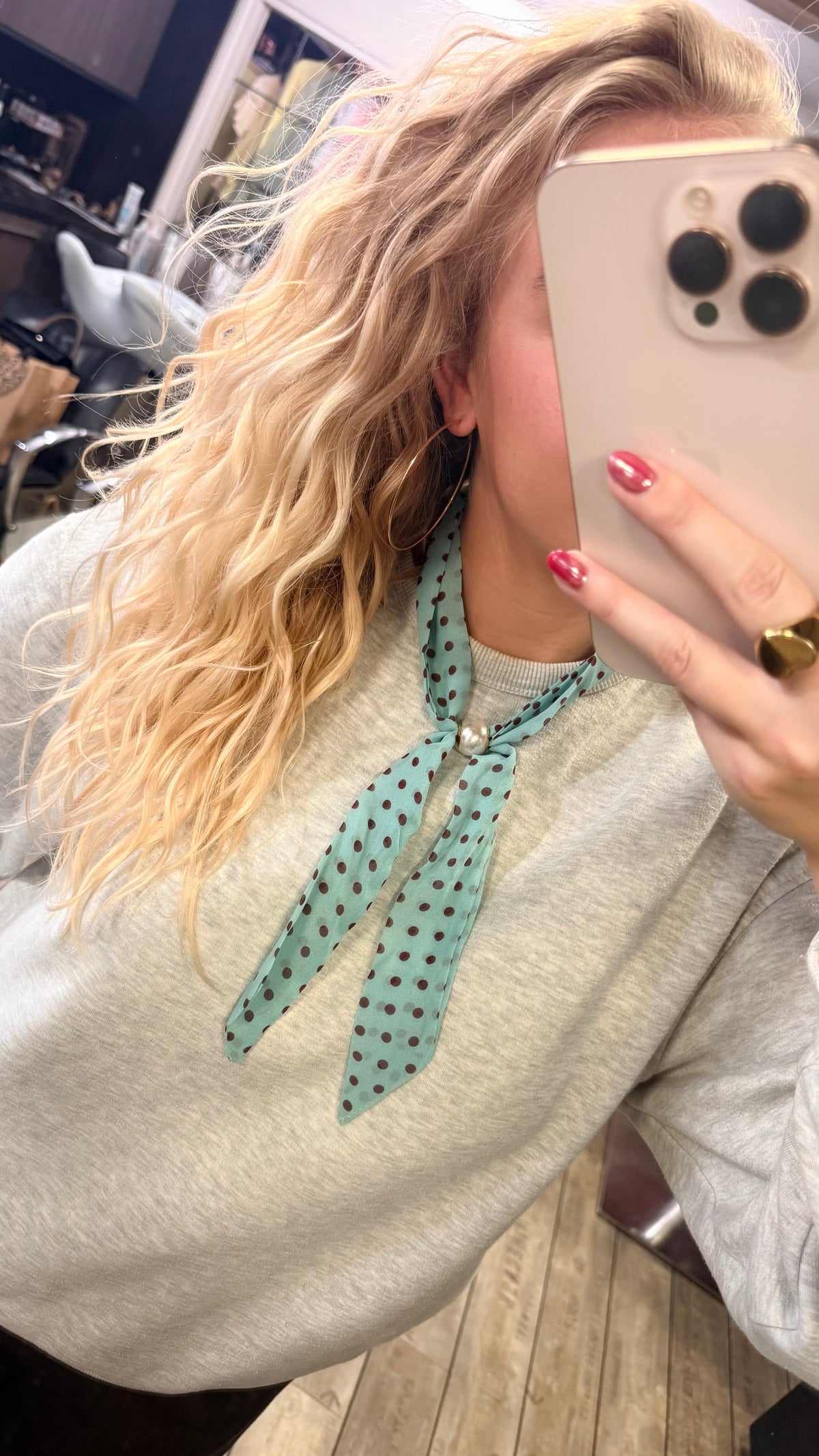 DOTTY PEARL SCARF