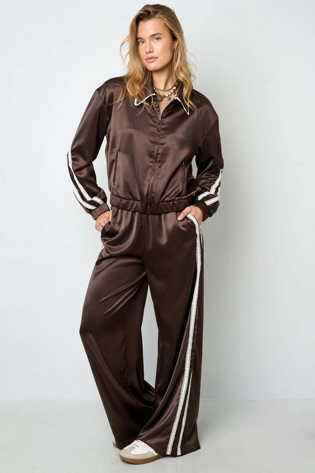 Satin Stripe Pants Brown