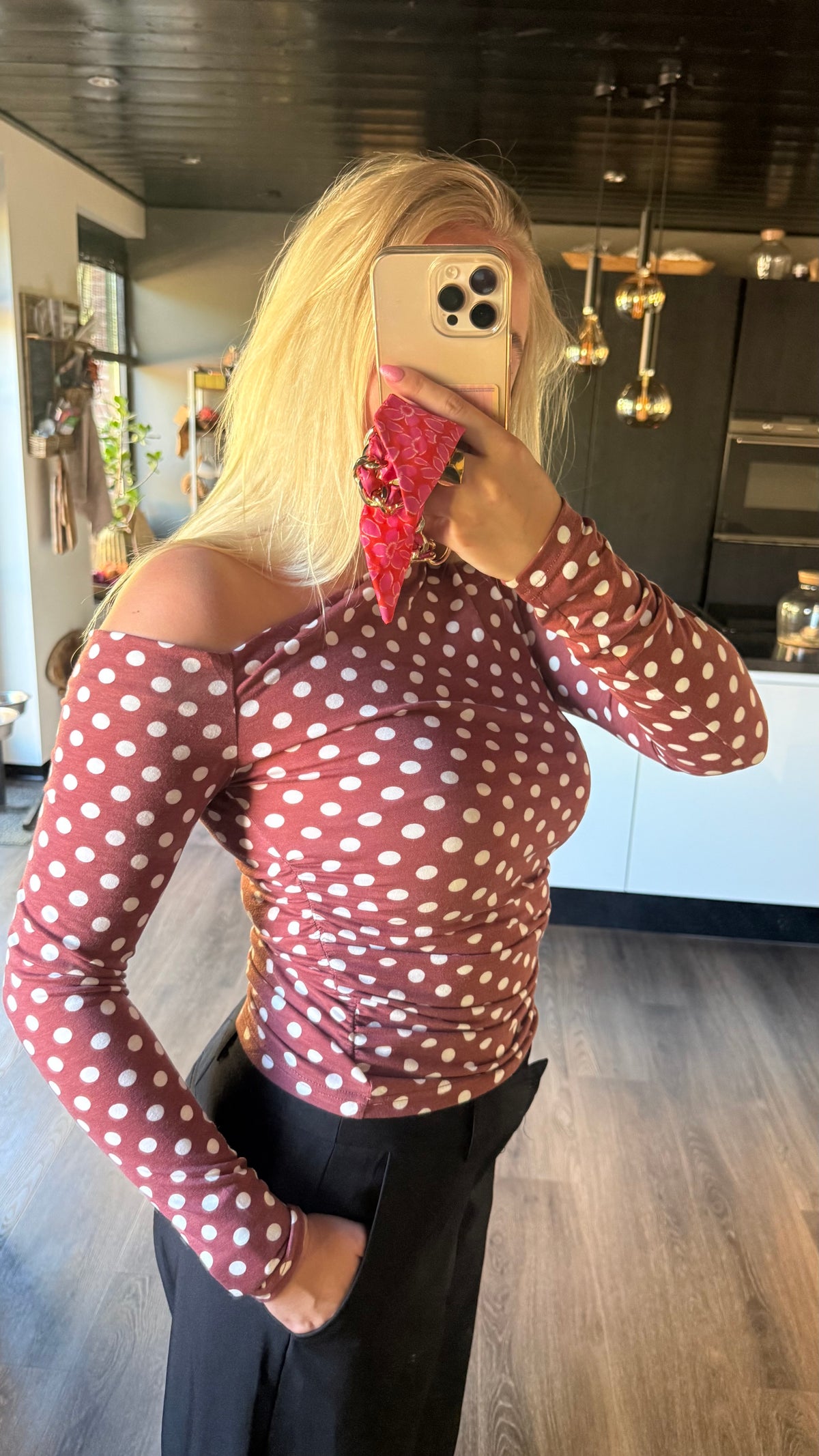 Bella Polka Bordeaux