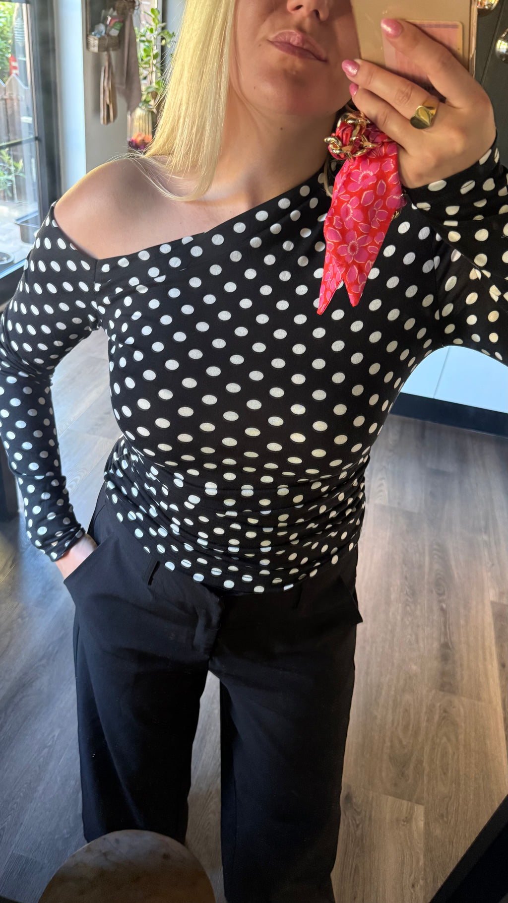 Bella Polka Black