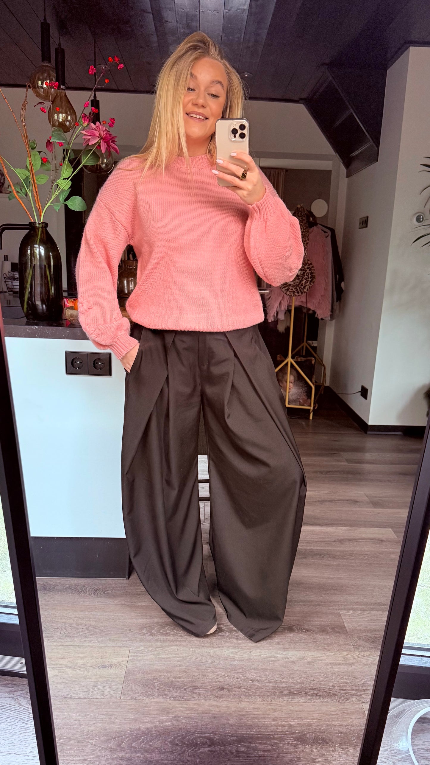 Luna Flower Sweater Pink