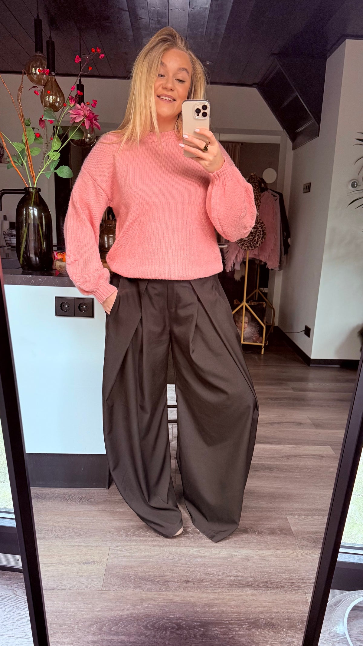 Luna Flower Sweater Pink
