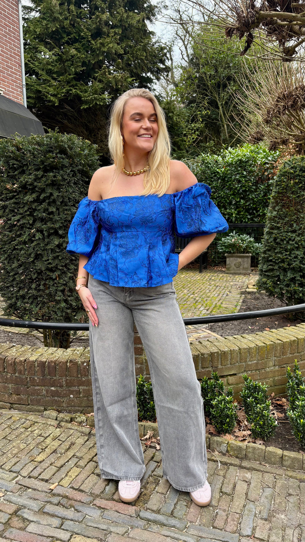 Belle Rose Top Blue