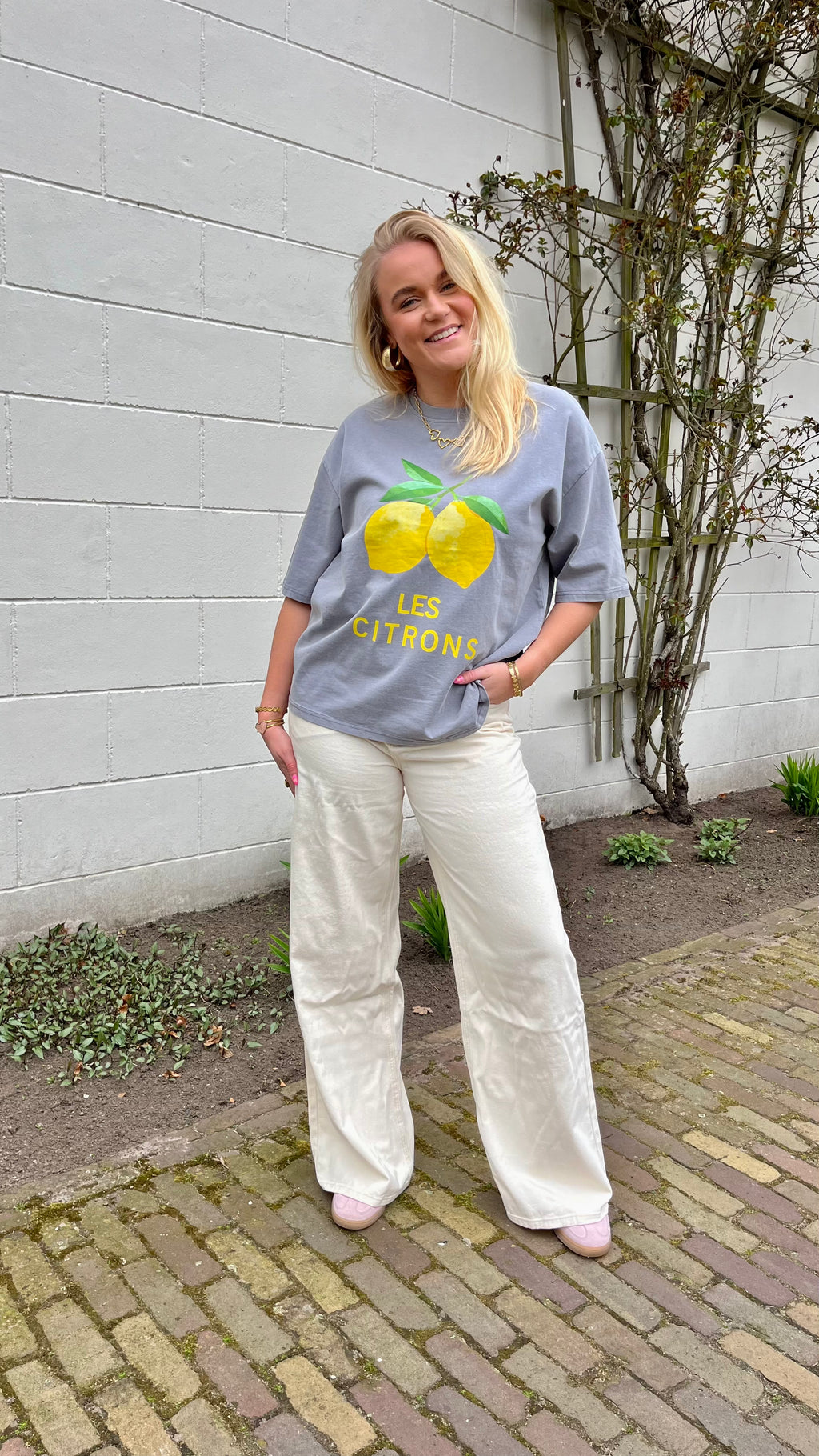 Lemon Bloom Tee Grey