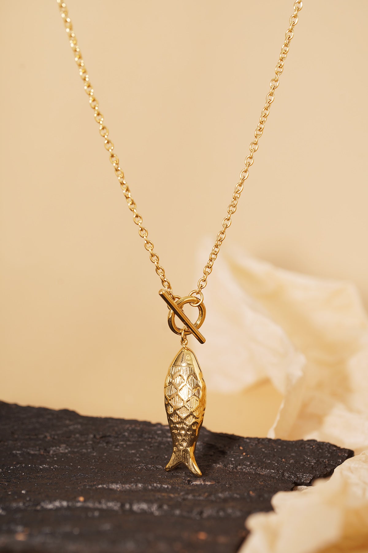 The Fish Long Necklace